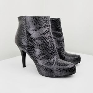 Nine West Most Wanted Heeled Ankle Booties
